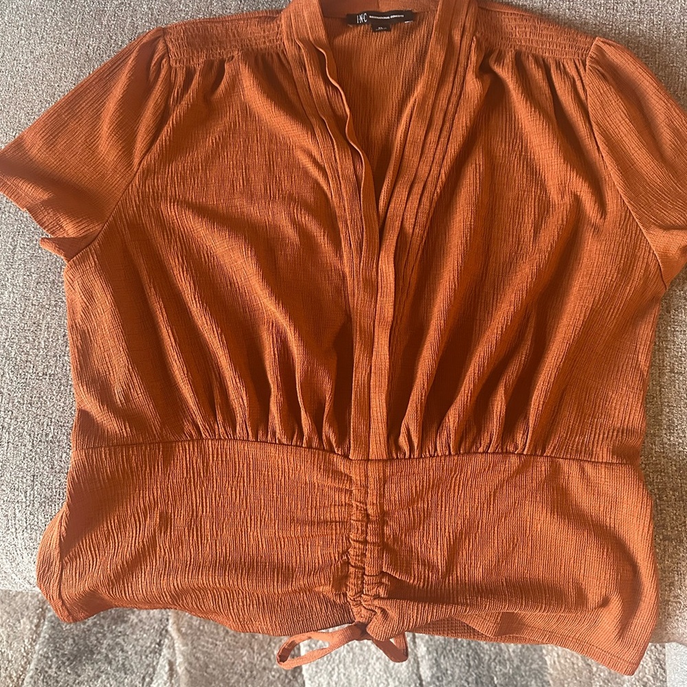Short Sleeve Women's Top NWOT Never Worn. Only tried on.